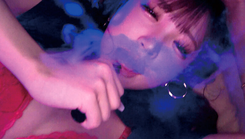ドラッグ×首絞めSEX×ガンギマリ絶頂×快楽中毒 ジャンキー達の常軌を逸したパーティ映像が流出。@いつもの溜まり場 - サンプル画像 - 3