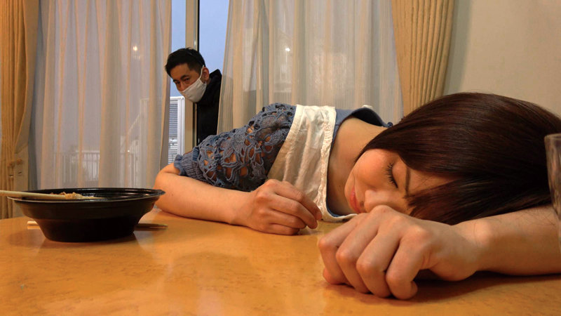 マジのガチでヤバすぎる！ 恐怖の出前配達員 強●される母娘！姉妹！ - サンプル画像 - 6
