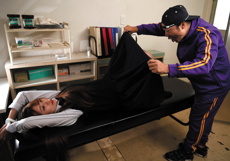 お前のワレメはもう飽きた…母ちゃん呼べや 誘拐された娘と母 - サンプル画像 - 10