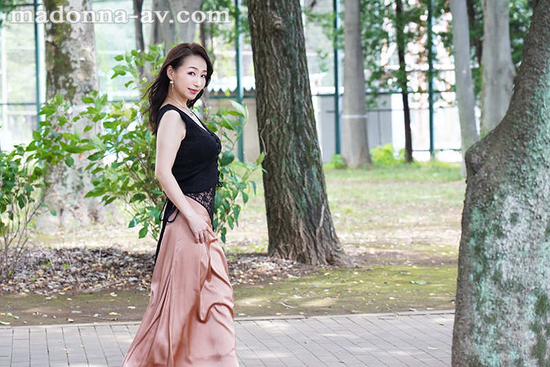 異例の大抜擢！！ 男を熟知した肉感的イイオンナ よしい美希 46歳 MONROE専属決定SPECIAL - サンプル画像 - 1