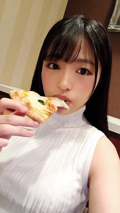 ムチムチ制服ボディの卑猥な敏感おま○こに中出し挿入 - サンプル画像 - 1