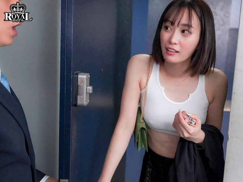 隣人ガチャUR確定演出。隣に引っ越してきたのはノーブラ乳首ポッチの美乳お姉さん。 美谷朱音 - サンプル画像 - 14