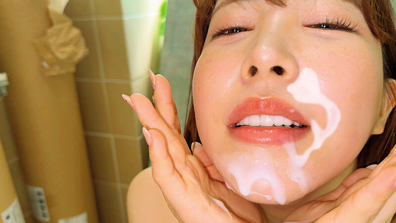 完全撮りおろし！濃厚精子を大量ぶっかけ！怒涛の即フェラ顔射ラッシュ！バキューム・喉奥・マシンガン ドエロいフェラチオ306分 最高にかわちい素人女子21名 - サンプル画像 - 7