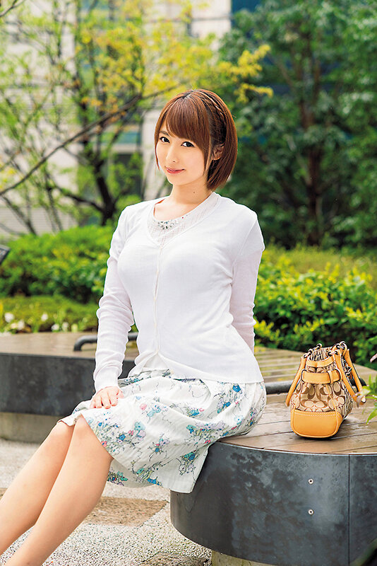 「一生のお願いです…挿れさせて下さい！！」「えっ…おばさんだよ…私が初めてでもいいの…？」マジ女神！！産後処女で欲求不満なママさんたち15名が悩める童貞くんの願いを優しく受け挿れたらww相性バツグンすぎちゃって生中出し筆おろしSEXさせてくれた5時間SP - サンプル画像 - 17