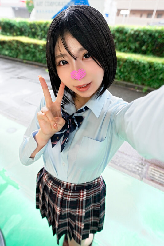 流出！！セクハラ面接の一部始終。 狙われた世間知らずJ系 まりか（1●歳） - サンプル画像 - 1