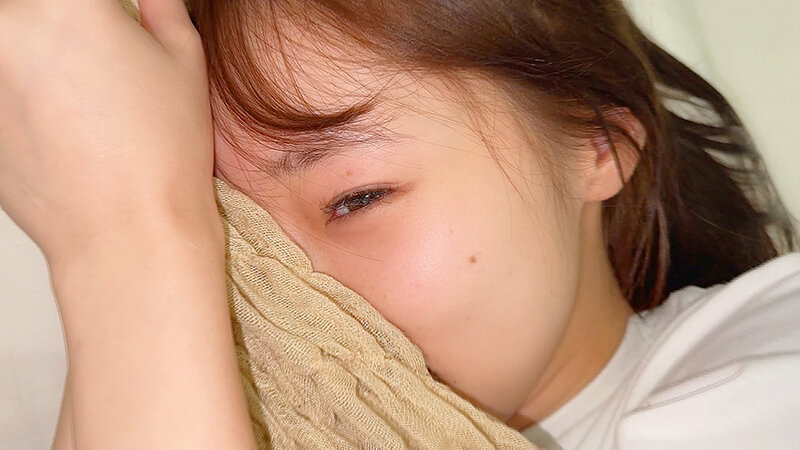 昨日もあんなにシたのに…寝起きカノジョのすっぴんが可愛すぎて朝勃ち即ズボッ！イチャイチャSEX - サンプル画像 - 2