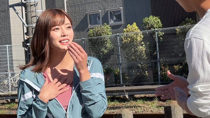 街で働くかわいい女の子をガチナンパ＆その場でガチ本番交渉！鍛え抜かれた神BODYの美女インストラクター限定！エッチな膣トレでめちゃ照れ超発情＆天然おち●ぽプロテイン中出し大放出Special！！ - サンプル画像 - 1