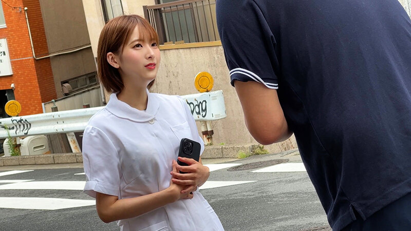 街で働くかわいい女の子をガチナンパ＆その場で本番交渉しないでノリで生中出しセックスしてそのまま発売！ナースちゃん全員集合 - サンプル画像 - 6