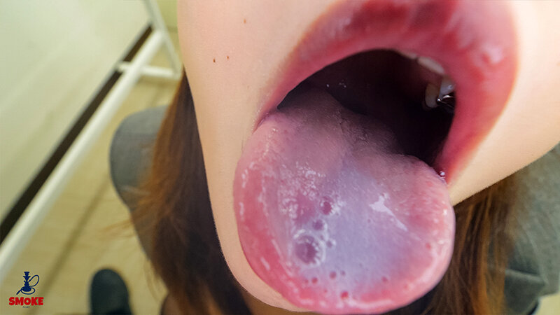 【ごっくんセクハラ】 酔っ払って部下の精子を飲み尽くすザーメン中毒のパッツン肉感デカ尻人妻女上司 新村あかり - サンプル画像 - 4