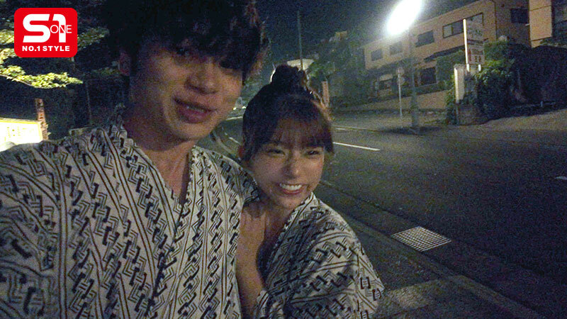 彼女、彼女の妹との温泉旅行で妹の方が二人きりになるたびに甘え密着ボディタッチからのおねだりキッス、 たまらず勃起するとジュボジュボしゃぶり始め暴発寸前チ●ポを色んな体位でハメてきて意のままに大量射精しちゃう恥ずかしい僕。 川越にこ - サンプル画像 - 3