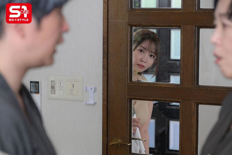 セクハラ義父、意地悪な姑、マザコン夫…結婚ガチャに大外れした巨乳若妻が三者択一ですがったのはキモい義父との粘着性交 夢乃あいか - サンプル画像 - 8