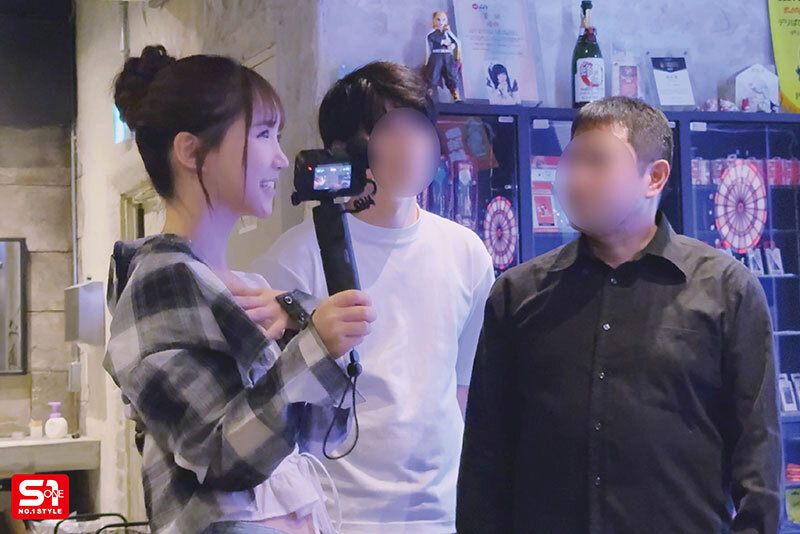 ※絡まれ注意※ 三田真鈴がほろ酔い甘痴女化し素人男子を抜きまくる！ナンパ逆ナン即ハメ即発射なんでもありの爆ヌキ10発はしご酒 - サンプル画像 - 9