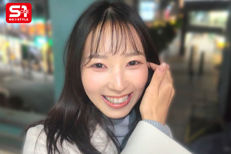 残業明けの水泳インストラクターお姉さんは運動後にめっちゃエロがる 【デート中大胆キス】【店内でこっそり挿入】朝まで盛り上がって全開濃密SEX 園梨音 - サンプル画像 - 4