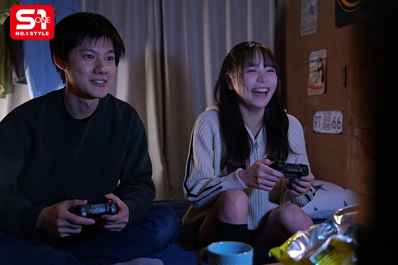 予定合えば ゲームして、ご飯食べて、 流れでヤッたりもする エッチもできる 女ともだち 田野憂 - サンプル画像 - 1