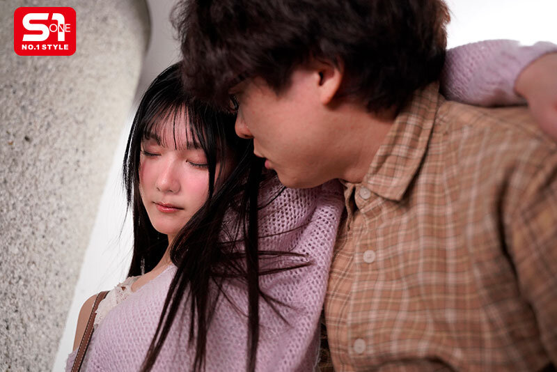ずっと好きだったピュアな幼馴染と初めてお酒を飲んだら…キス魔を超えた舐め痴女になってヨダレまみれで僕の全身しゃぶり尽くす！ 初美なのか - サンプル画像 - 3