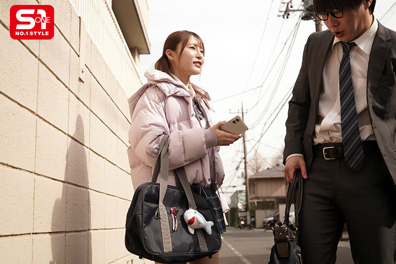 マセガキ女子生徒のからかいボッキ挑発にまんまと射精（イカ）されまくる童貞教師の僕。 白石透羽 - サンプル画像 - 2