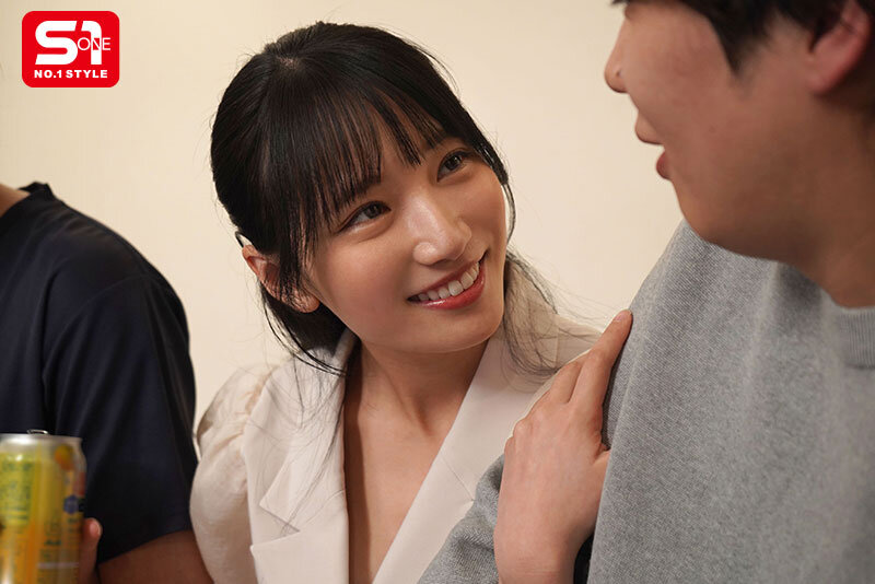 昔イジメてた地味系女子に10年後に再会したら…かわいい痴女に大変身！精子透明になるまで搾り取られたリベンジヌキ同窓会 榊原萌 - サンプル画像 - 4
