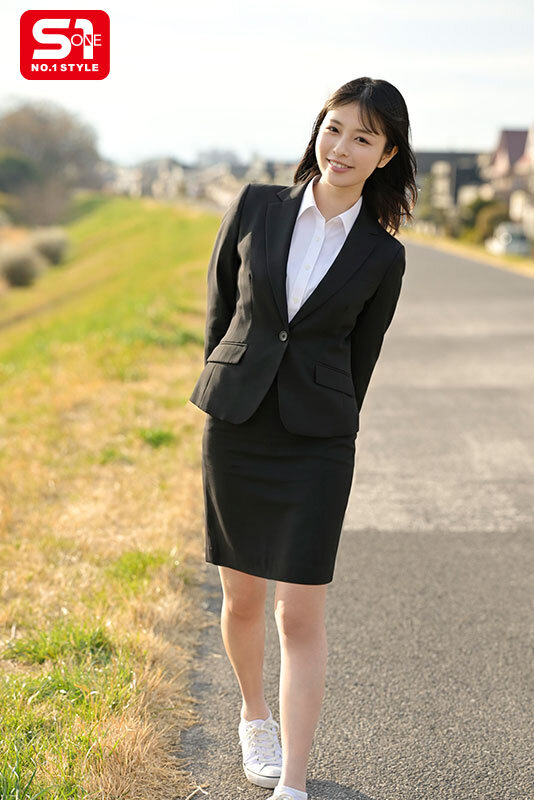 私の知らないエッチ、研修を受けさせてください！‘新卒’AV女優の職業初体験3本番人生初めて尽くしで、めちゃイキまくりSpecial 星空ねる - サンプル画像 - 4