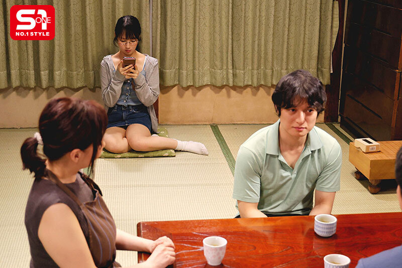 「やめて」が言えない気弱な姪っ子に欲情し こっそりハメ続けたら…まさかのオジチ●ポの虜。 榊原萌 - サンプル画像 - 1