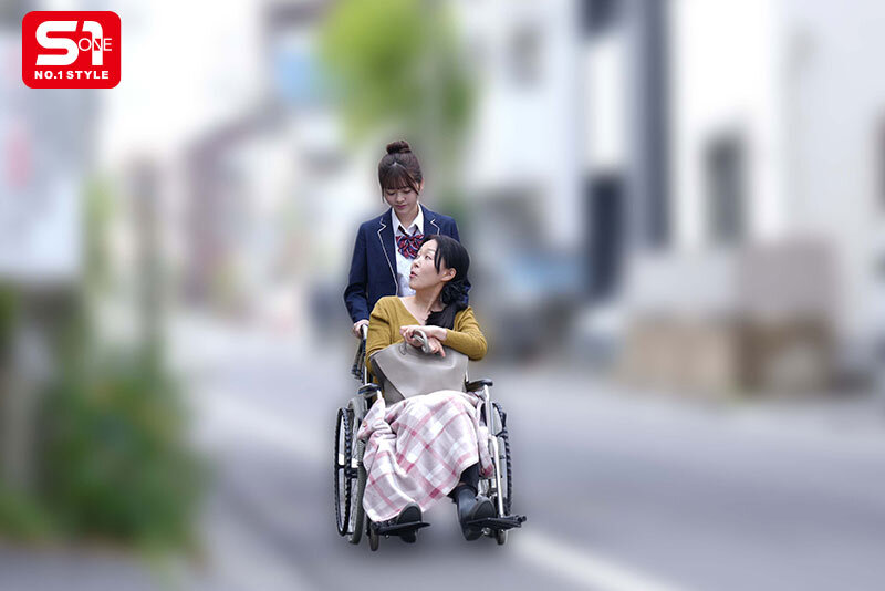 あどけなかった孫も赤ちゃん作れそうな体つきになり、おじいちゃんを十年ぶりに勃起させる程になりました。 桜乃りの - サンプル画像 - 1