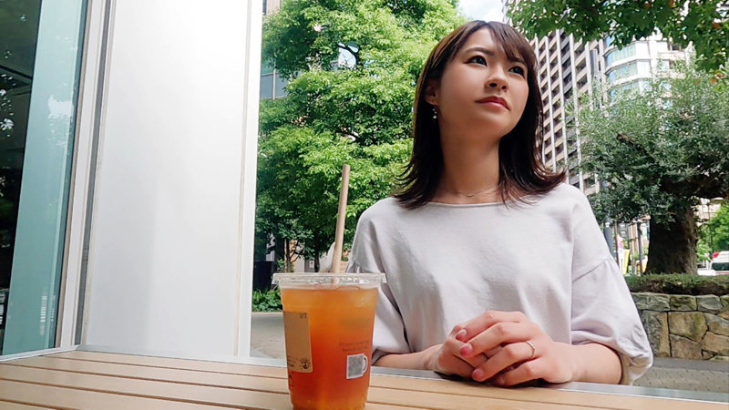 人妻の浮気心 東條なつ - サンプル画像 - 1