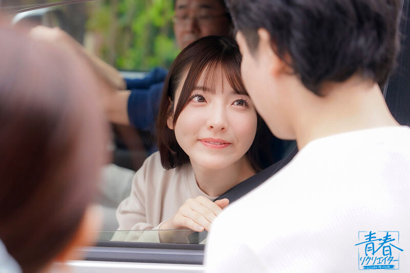 シャンプーが香るたび、ボクは何度も先輩に恋をする。時折僕を惑わす大人の視線と、部屋で無防備にこぼれる豊かな乳。 彩月七緒 - サンプル画像 - 15