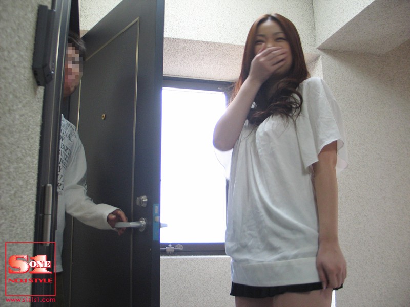 素人とハメちゃいました。 かすみりさ - サンプル画像 - 1