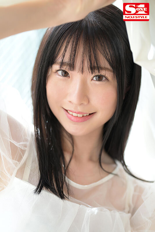 白上咲花が中年オヤジと涎とろとろ接吻ぐちょぐちょで絡み合う濃厚唾液ベロキス性交。 - サンプル画像 - 12
