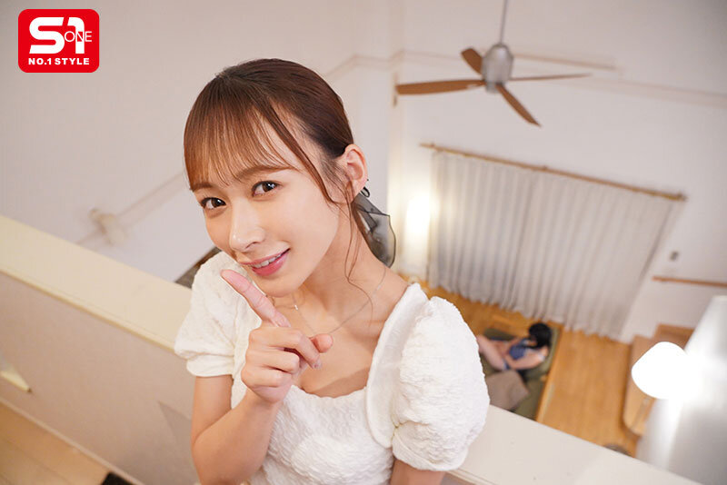 彼女のお姉ちゃん（誰もが二度見する神スタイル）が僕にベタ惚れ！？ほっっそいのに巨乳な大人の色気で毎日僕のオナニーを手伝ってくれちゃう！ 花アリス - サンプル画像 - 1