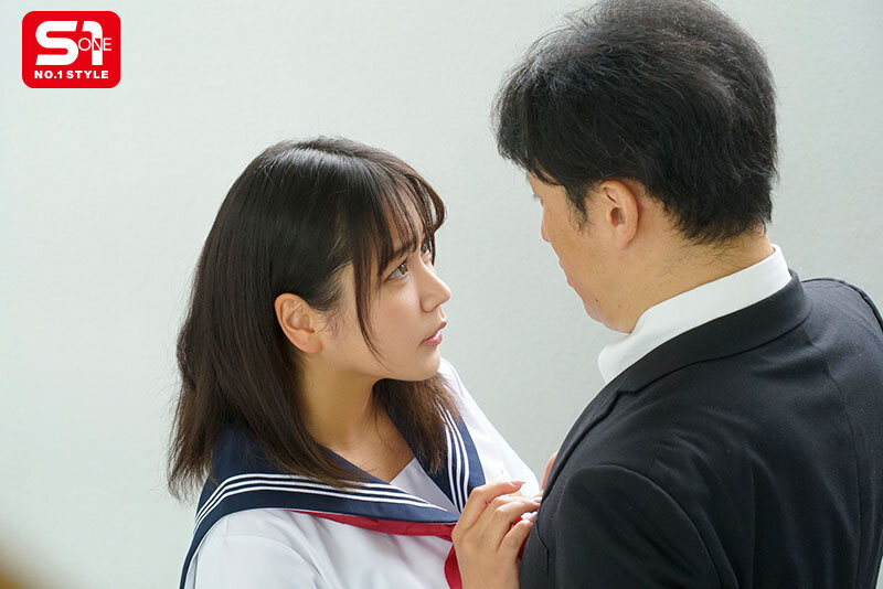 教え子のおっぱいが大きくて柔らかそうで我慢出来ませんでした。生徒のLカップに我を忘れた担任教師は学生相手に何度も何度も吐精してしまったのです。 田野憂 - サンプル画像 - 1