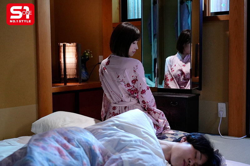結婚から30年経っても毎夜お母さんを抱く猿並み父さんの絶倫チ●ポに発情し始めた僕の嫁 奥田咲 - サンプル画像 - 10