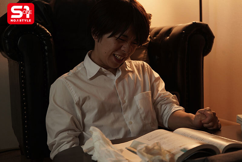 僕が3年間憧れ続けた女教師は童貞仲間で親友の絶倫チ●ポに一瞬で、メス堕ちした 楓ふうあ - サンプル画像 - 10