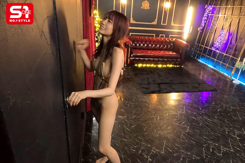 ガチムチ男まみれのおま●こイカセ部屋に10時間とじ込められたプチカワ少女 未歩なな - サンプル画像 - 2