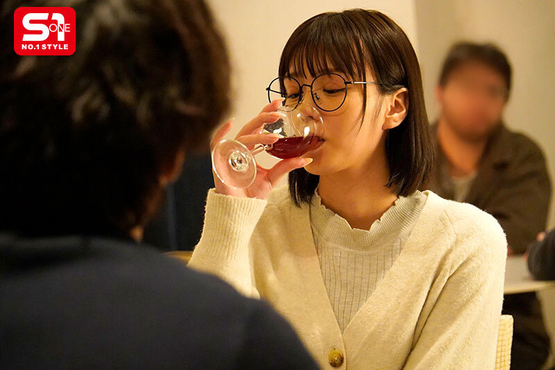 バイト先の地味なノーマーク女子と一緒に飲んだら… まさかのSEX大好きエロモンスターで精液透明になるまで何度もヌカれた。 兒玉七海 - サンプル画像 - 4