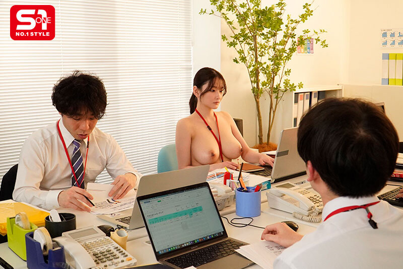 隠れ爆乳OLが今月のノルマ未達成のため本日より1週間全裸出社 私のカラダで皆様を全力ご奉仕・フォローさせていただきます。 鷲尾めい - サンプル画像 - 8