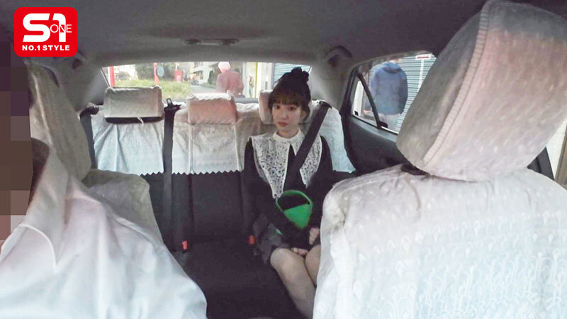 アイドルを秒でハメる！石田佳蓮のプライベートに突撃しまくった前代未聞のドッキリ即ズボスキャンダル！ - サンプル画像 - 11