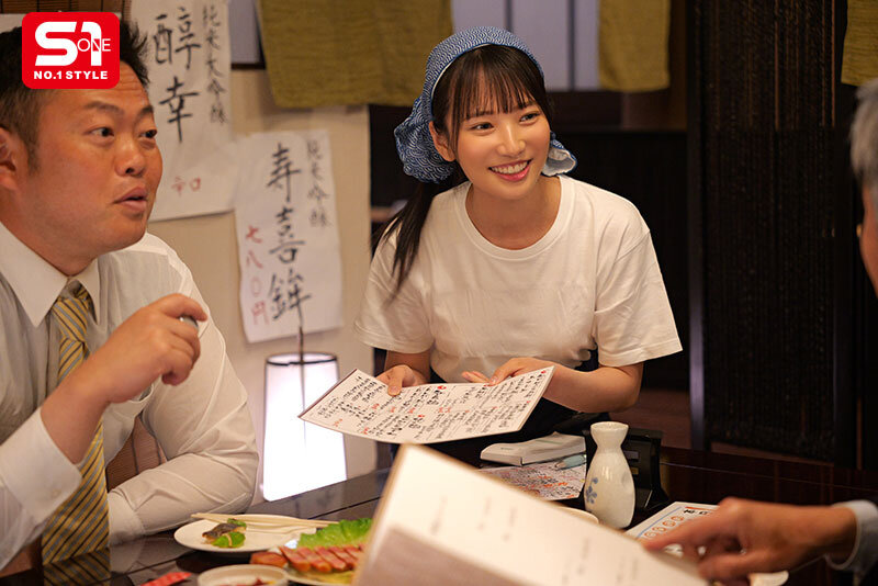 終電逃してセクハラ店長とまさかの相部屋…朝まで続くキモい性交に不覚にも感じてしまった汚れを知らないバイトちゃん 榊原萌 - サンプル画像 - 2