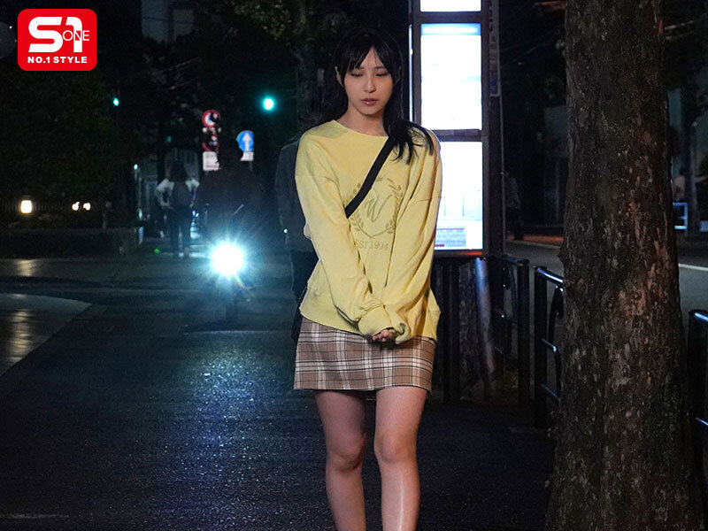 バイト先店長と女子大生は終電を逃し…ホテルで甘く切ない濃厚性交に溺れてしまいました。イケナイ純愛相部屋NTR 新木希空 - サンプル画像 - 4