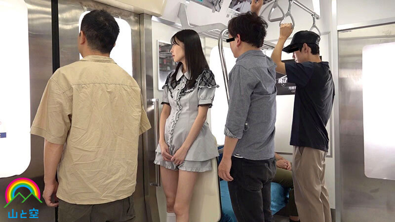 実写版 生徒会長は真性露出狂 森日向子 - サンプル画像 - 4