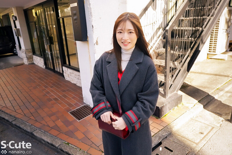 休日に彼女と。中出しハメ撮りSEXでおもらしする彼女 上坂めい - サンプル画像 - 5