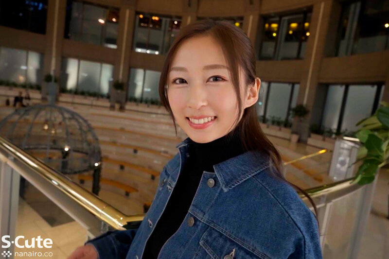 真っ昼間からSEXなんて・・。チ○コを根本まで入れられて、恥ずかしいのに気持ちいい（ハート） 長谷川夕奈 - サンプル画像 - 17