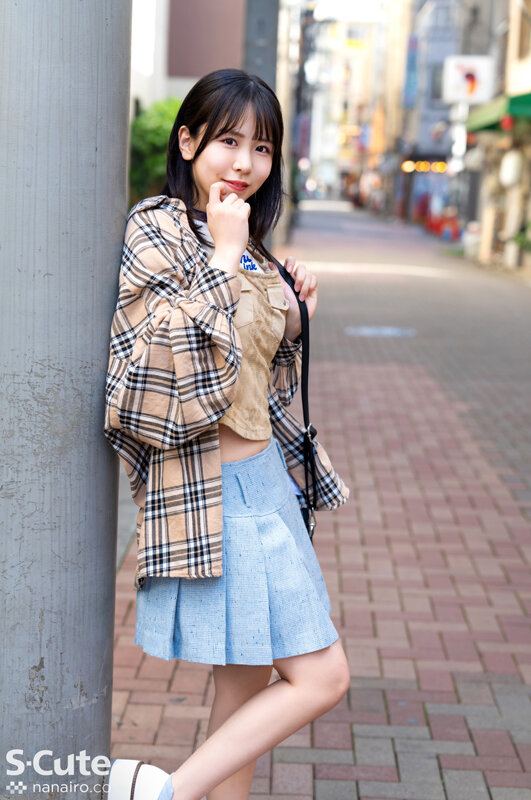 セフレ以上、恋人未満。ずーっとムラムラ！脱いだらエロすぎるボディのむっつり美少女とハメ撮り三昧！ 柏木こなつ - サンプル画像 - 3