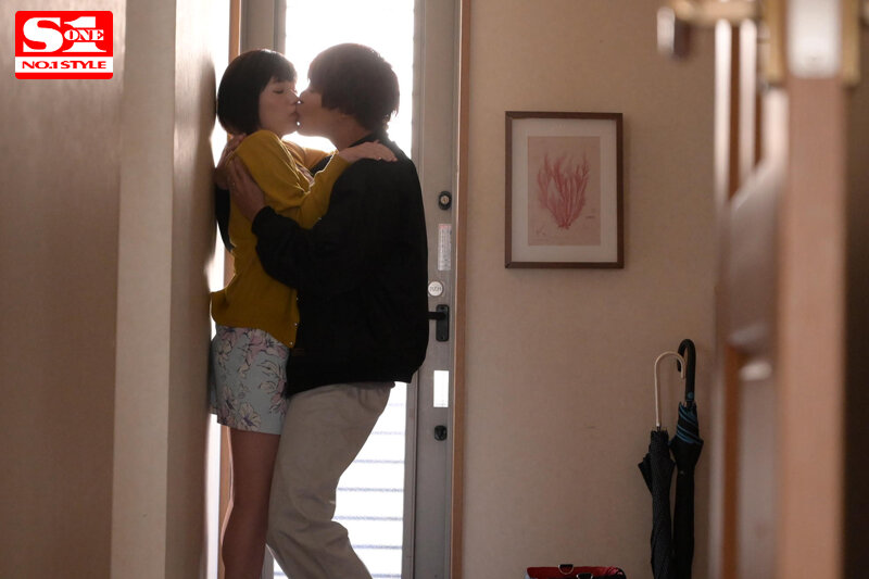 旦那に内緒で非日常トリップする超イグゥ失神キメセク不倫性交 奥田咲 - サンプル画像 - 1