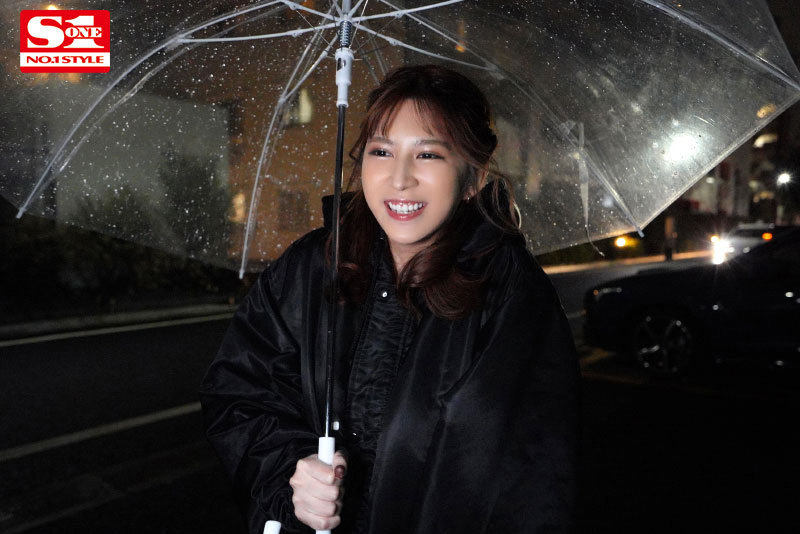 M男くん限定！もしも目の前の風俗嬢が超人気AV女優だったらヤる？ヤらない？？ 七ツ森りり - サンプル画像 - 1
