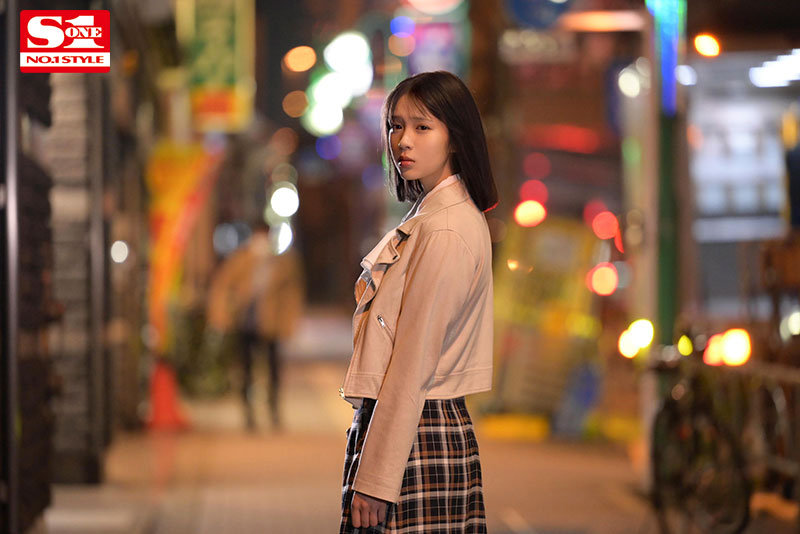 優しいバイト先店長に好意抱く私はわざと終電逃し… 朝まで性欲に溺れる甘くて切ないホテル相部屋NTR 小倉七海 - サンプル画像 - 2