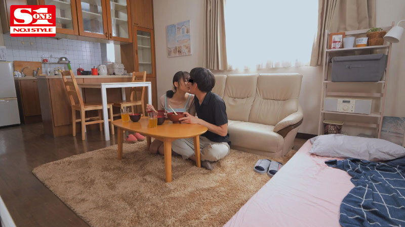 「私も慣れてないから、一緒にHの練習しようね」‘小倉七海’が童貞クンに1ヶ月間寄り添って優しく一生懸命尽くしちゃう筆おろし同棲ドキュメント - サンプル画像 - 4