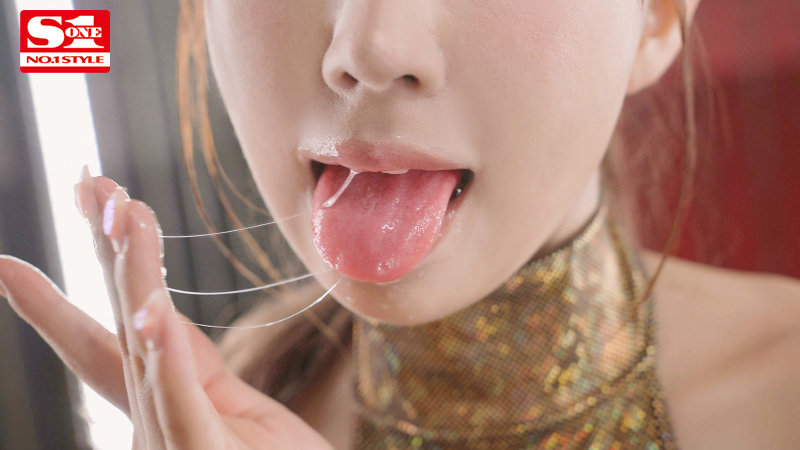 超鮮明4K機材撮影！三上悠亜の豊満ボディと圧倒的美顔を堪能するエロティシズム肉感艶美性交 - サンプル画像 - 1
