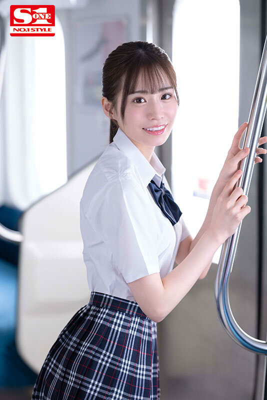 汚れを知らない笑顔少女を我慢できずにメチャクチャ痴●してやったら… まさかの俺のテクの虜に。 未歩なな - サンプル画像 - 1