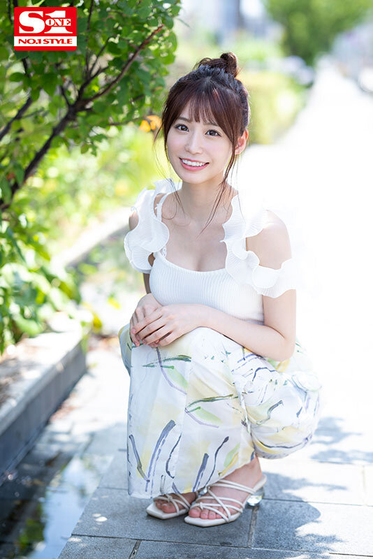 清純さに惚れて何度も告白した結果、やっと付き合えた彼女は ドン引きするほどのおち〇ぽ好きビッチだった… 未歩なな - サンプル画像 - 11