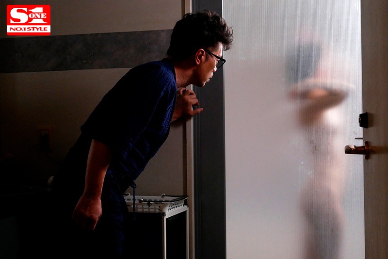 「あなた…ごめんなさい」私、旦那がお風呂に入っている15分の間、いつも義父に抱かれています。 小島みなみ - サンプル画像 - 9